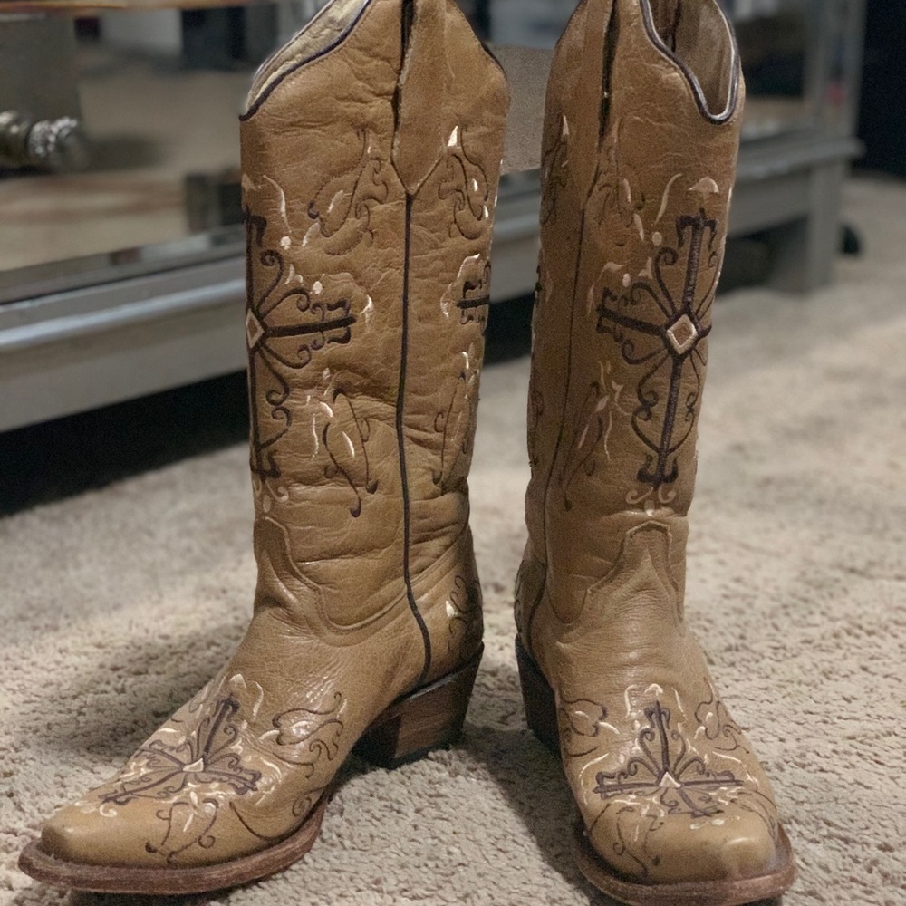 Circle G Women’s Embroidered Boots